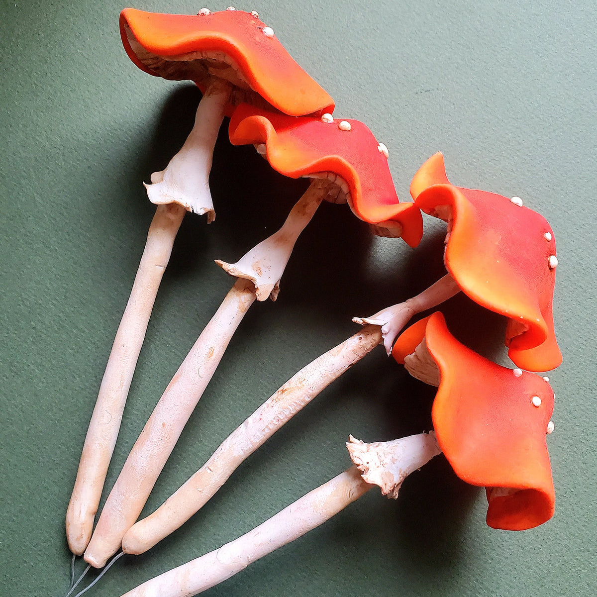 Champignon rouge XL (inspiration Amanite tue-mouche) décoratif à planter en pots ou en terre