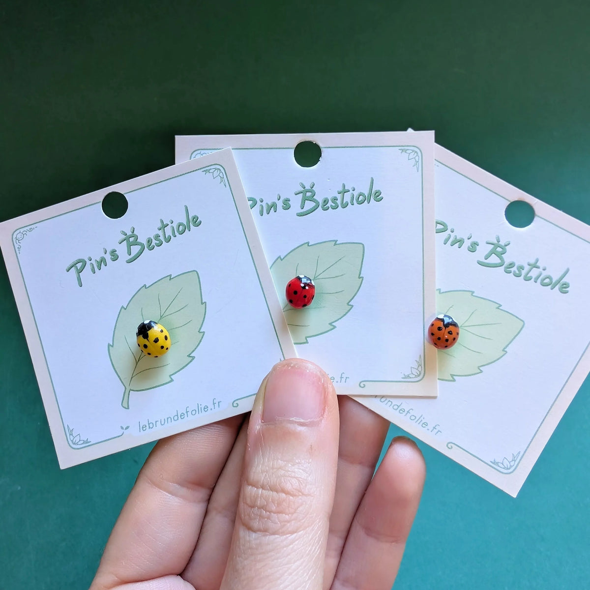 pins coccinelles : choisissez votre couleur personnalisée !