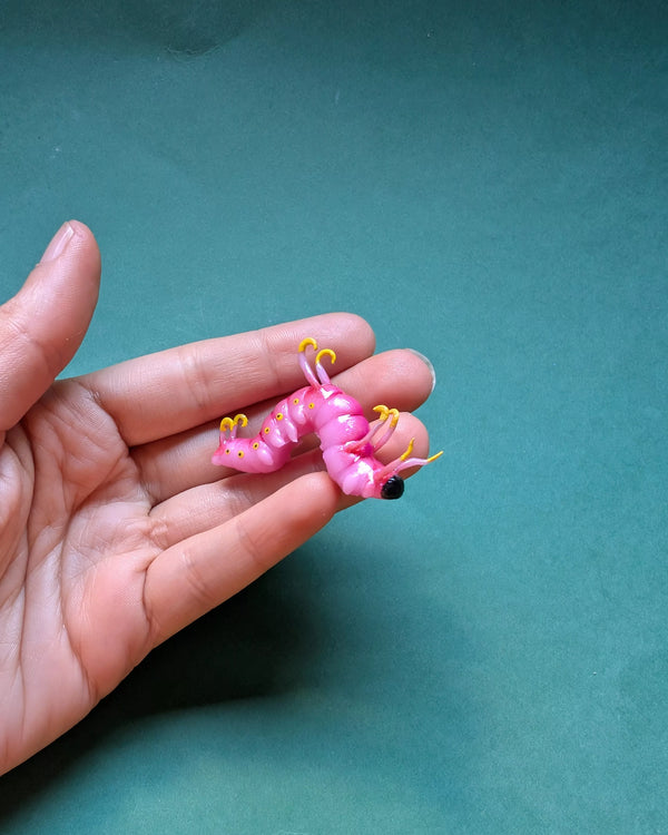 Pins chenille rose